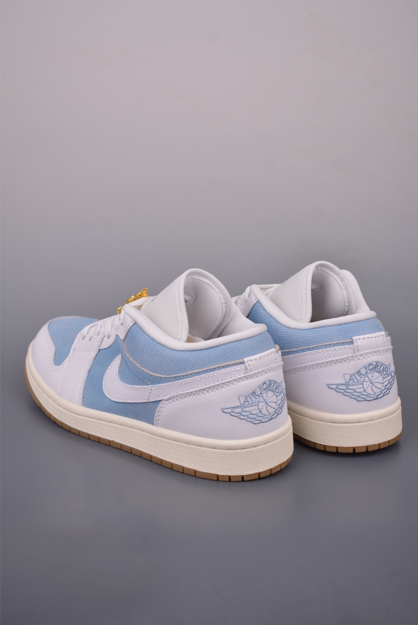 Air Jordan 1 Low Denim 
