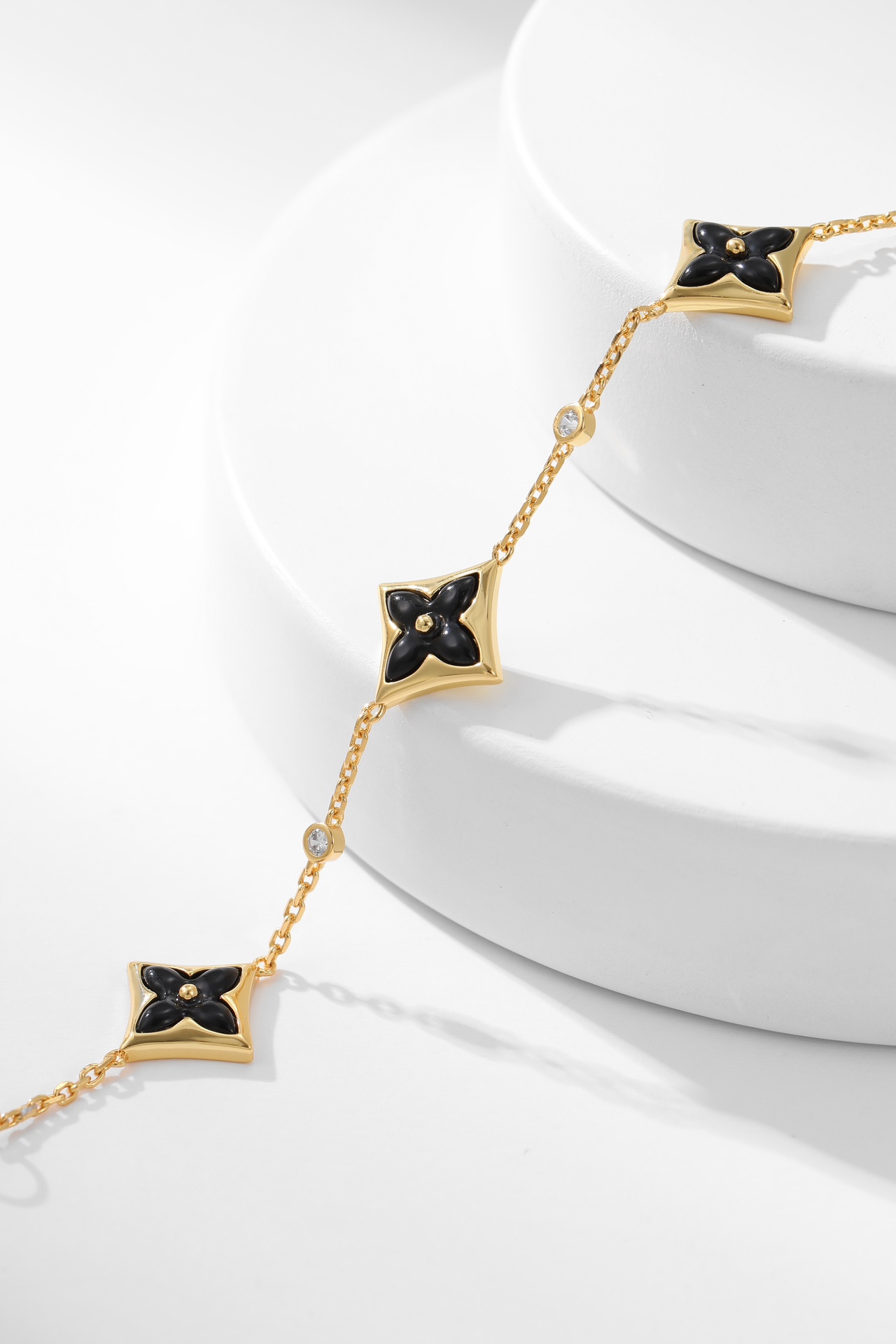 Louis Vuitton four leaf clover bracelet