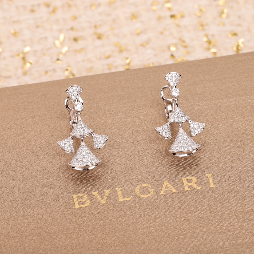 Bulgari fan-shaped diamond earrings