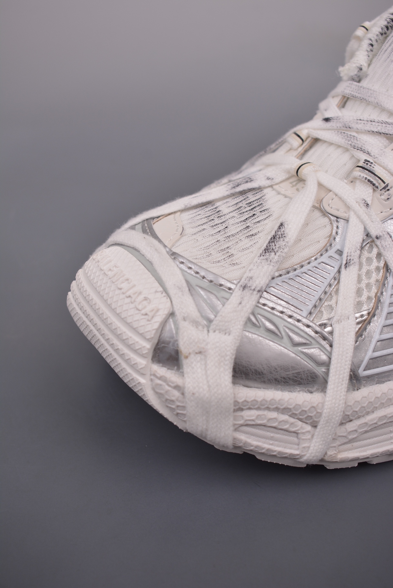 BALENCIAGA 3XL Extreme Lace Sneakers White 734731 W3XL2 0101