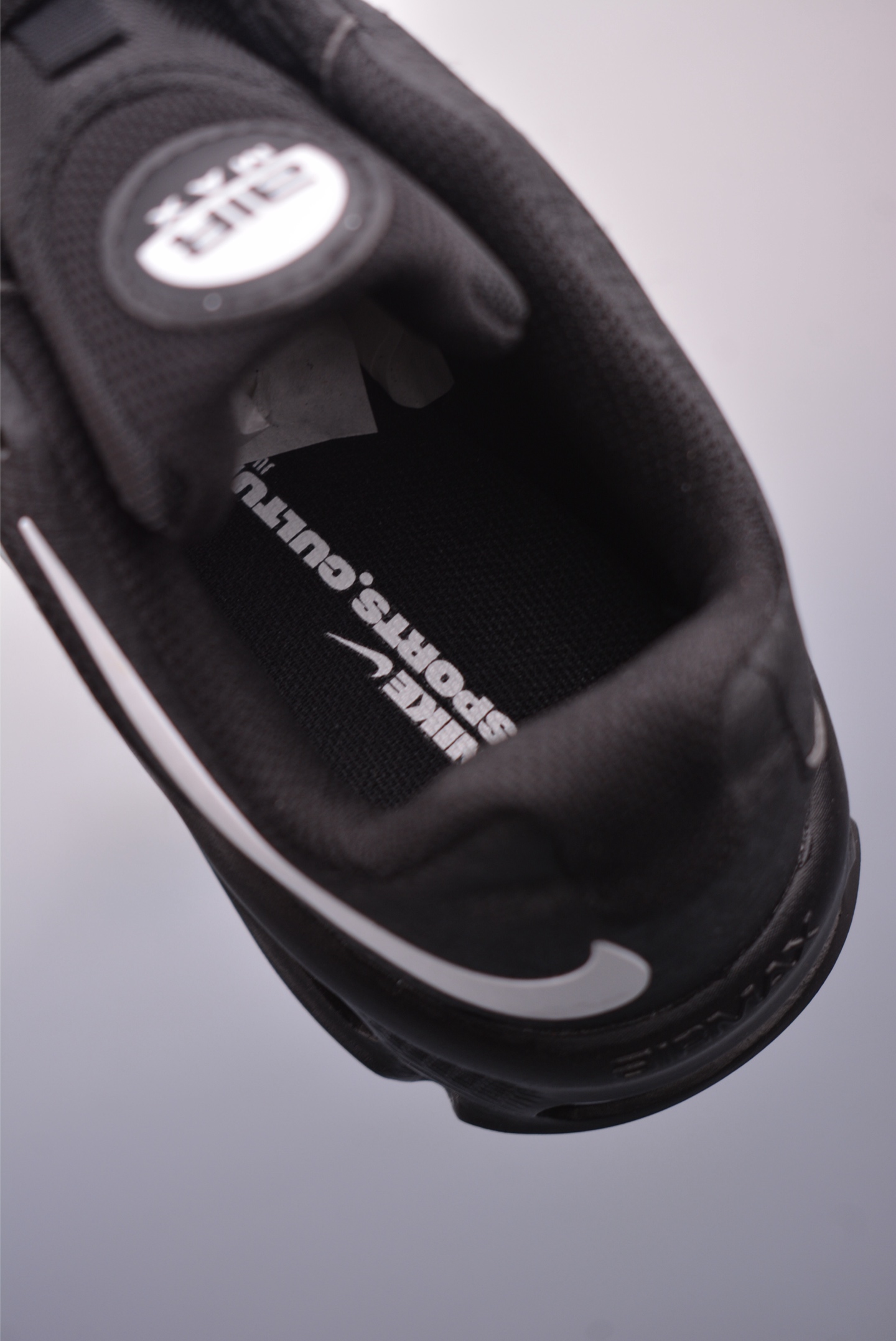 NIKE AIR MAX FIRE 2025 