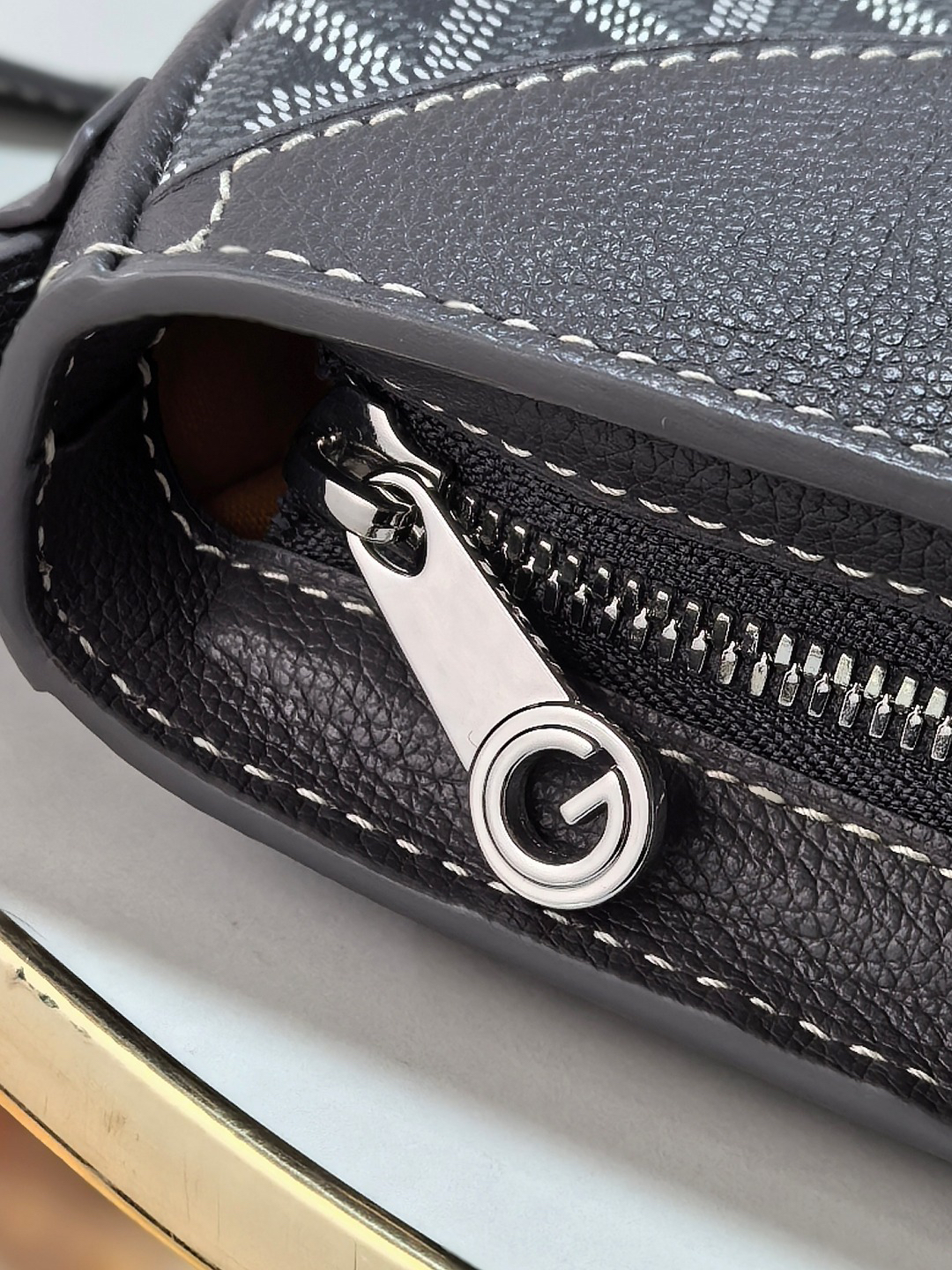 Goyard Hirondella Swallow Bag 020247