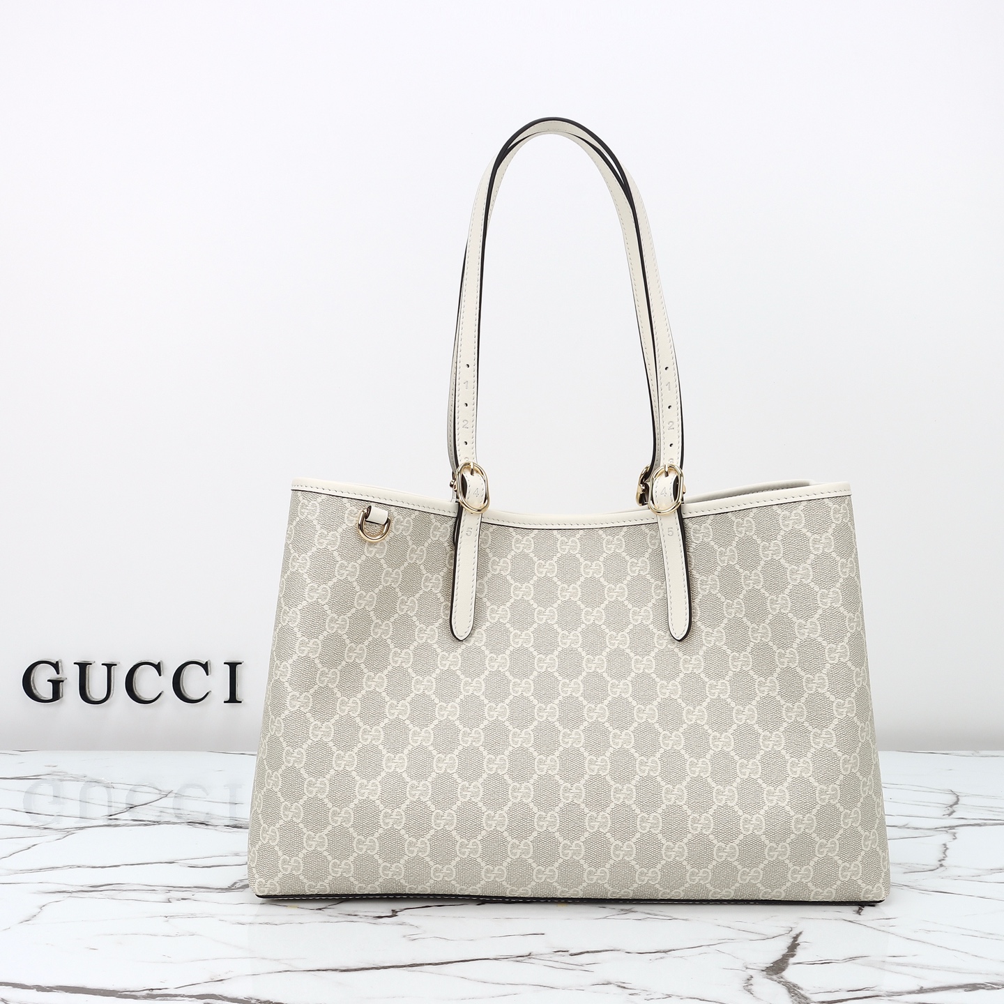 Gucci GG Emblem large tote bag ‎ 815213 FAD6L 9641