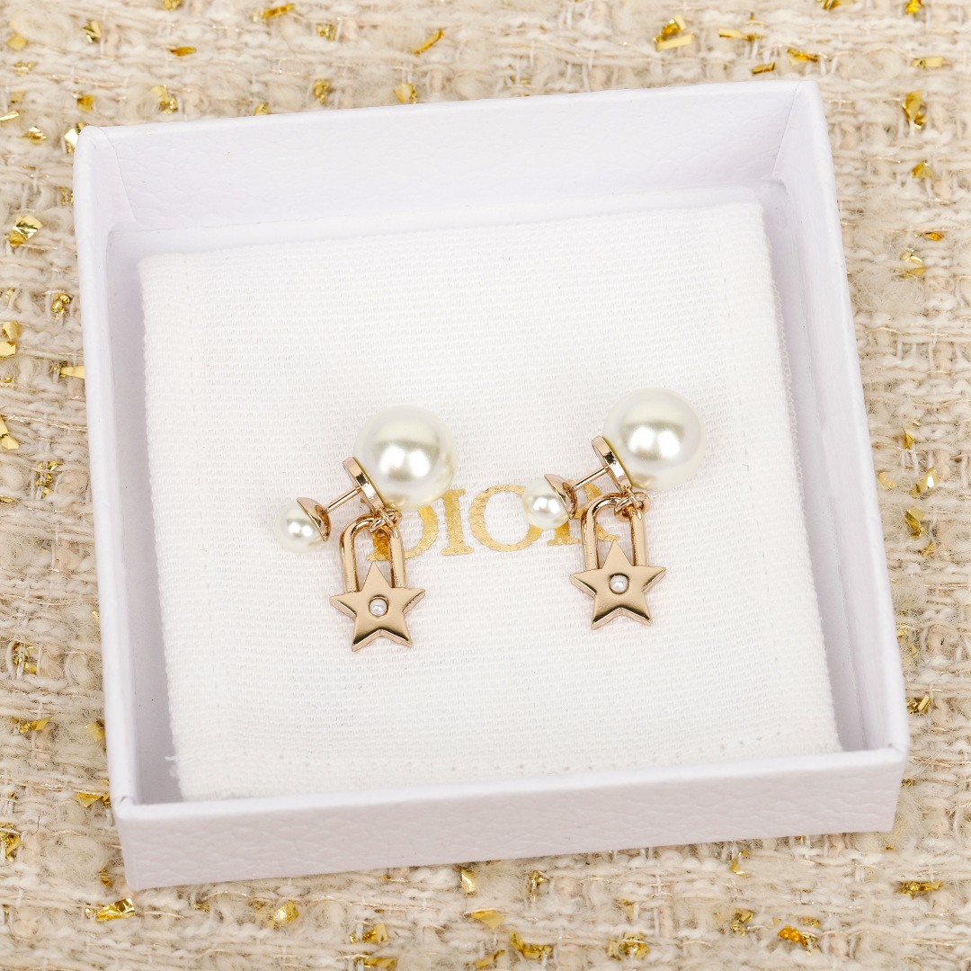 Dior Pentagram Pearl Earrings