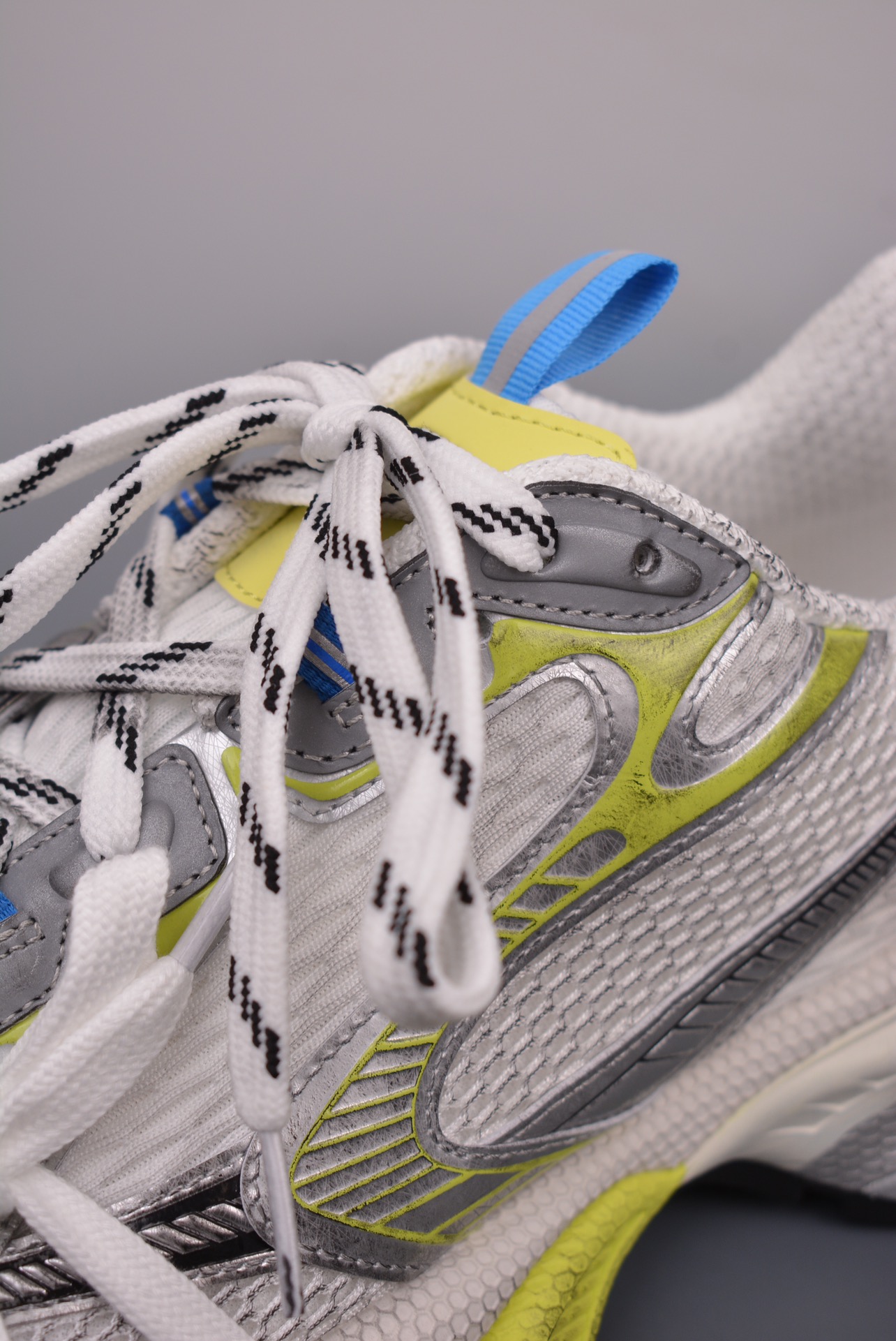 BALENCIAGA 3XL Sneakers Silver Blue Yellow