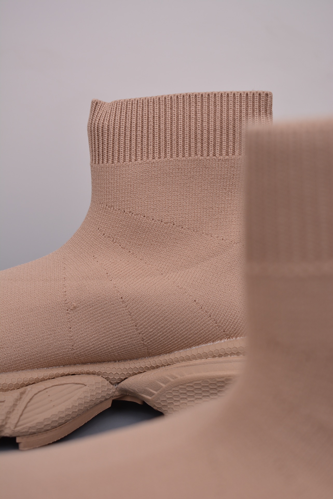 BALENCIAGA 3XL Knit Mid Sneakers Beige Brown White