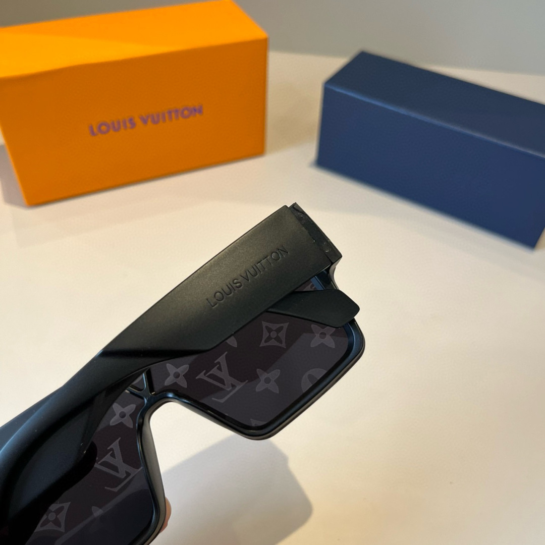Louis Vuitton Square Frame Sunglasses