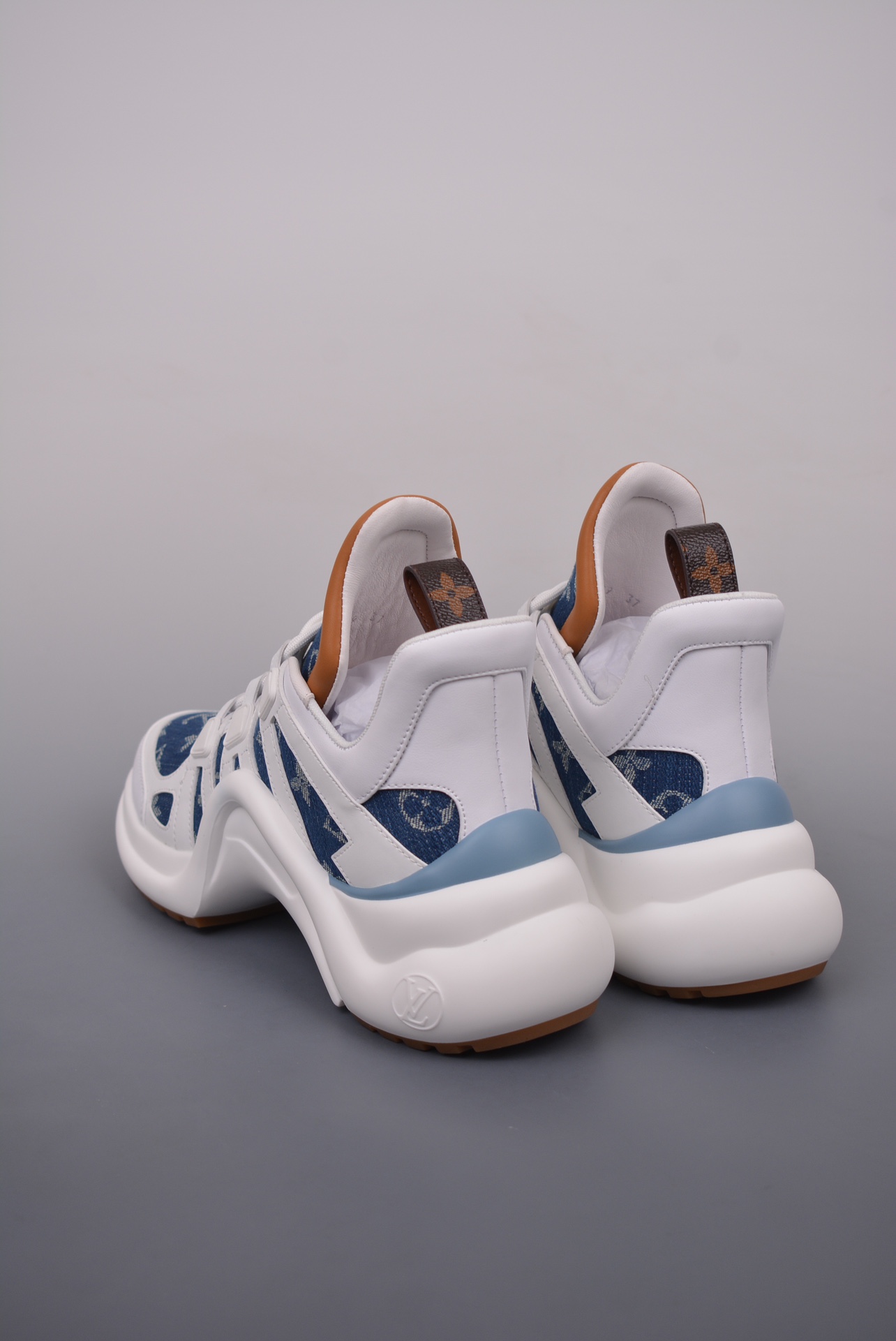 Louis Vuitton Archlight Sneakers Denim Blue and White Jacquard