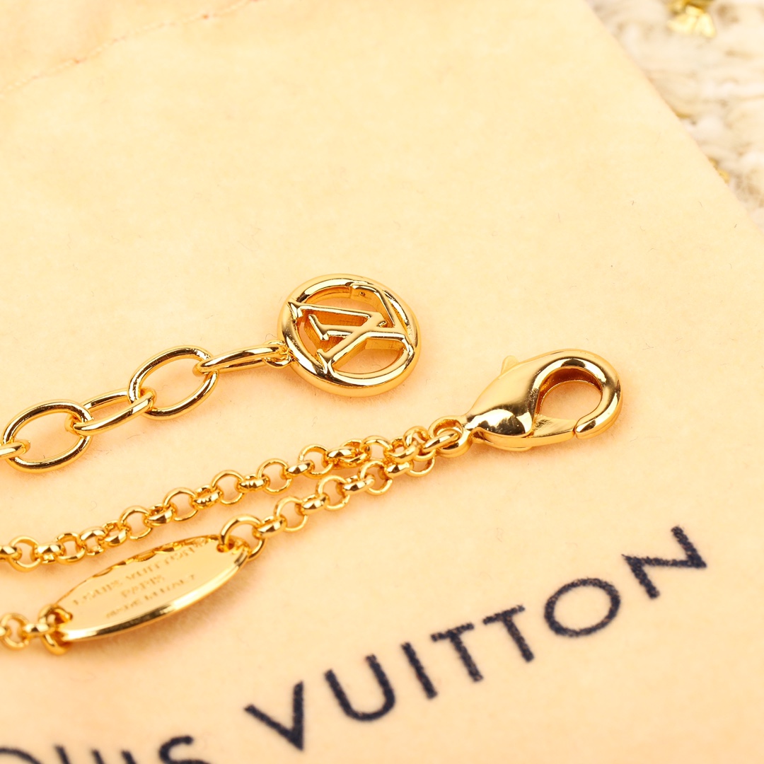 Louis Vuitton Diamond Double Necklace