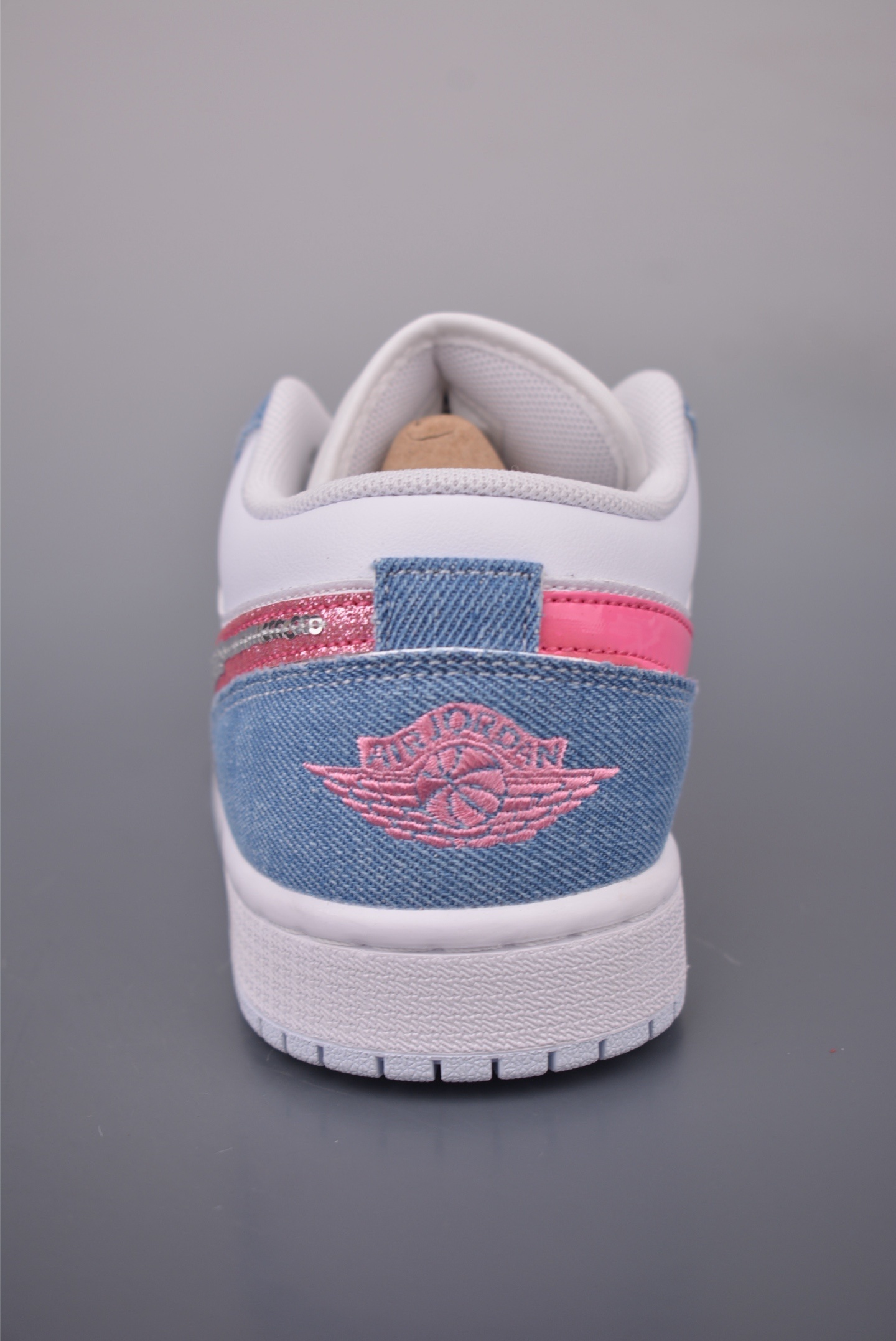 Air Jordan 1 Low GS 