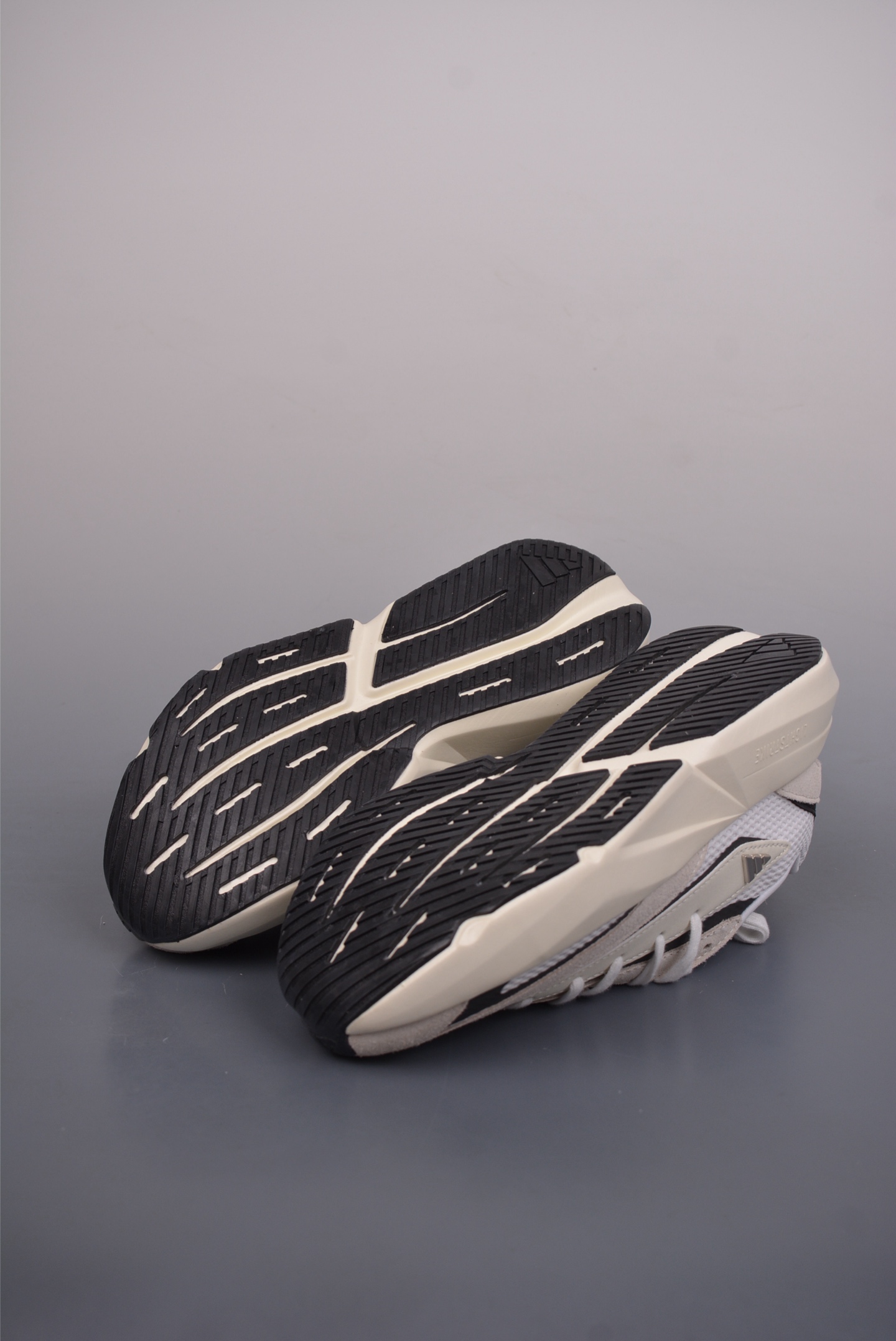 Adidas Lightblaze Low Light Gray White Black JH6962
