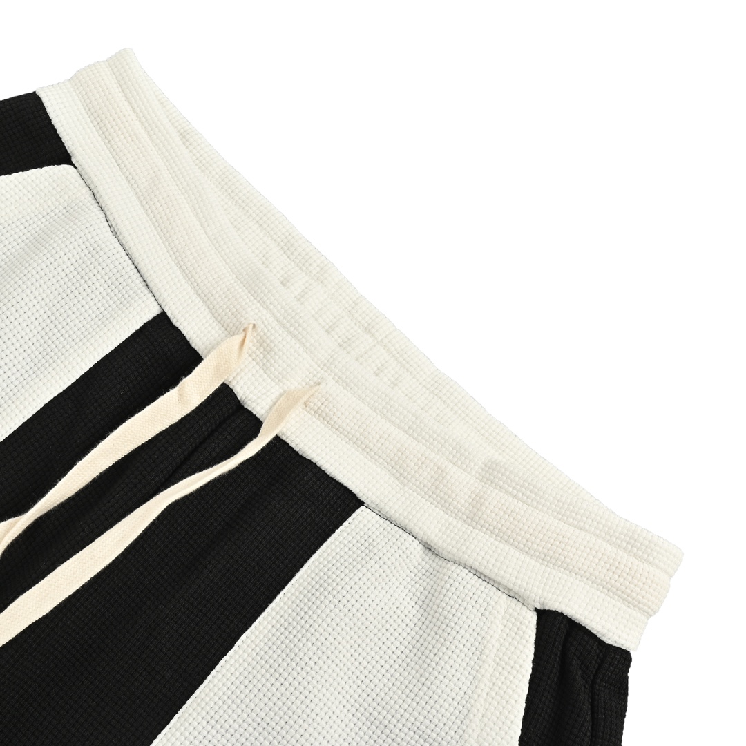 Loewe Big Pocket Chinchilla Colorblock Embroidered Waffle Trousers