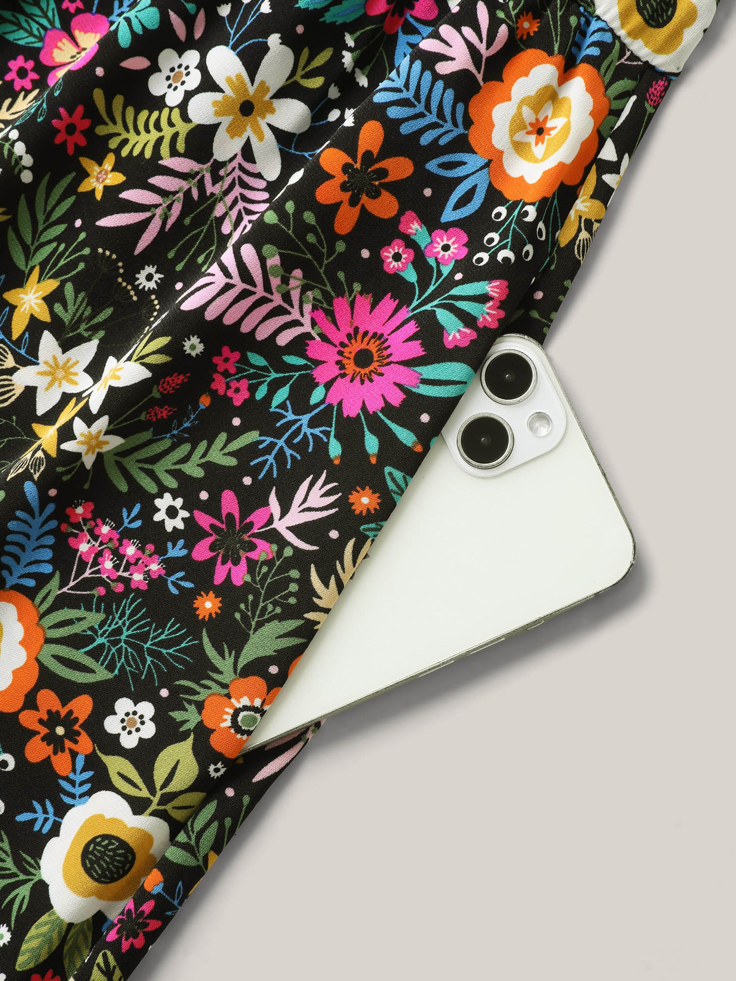 Bold Floral Print Pockets Midi Dress