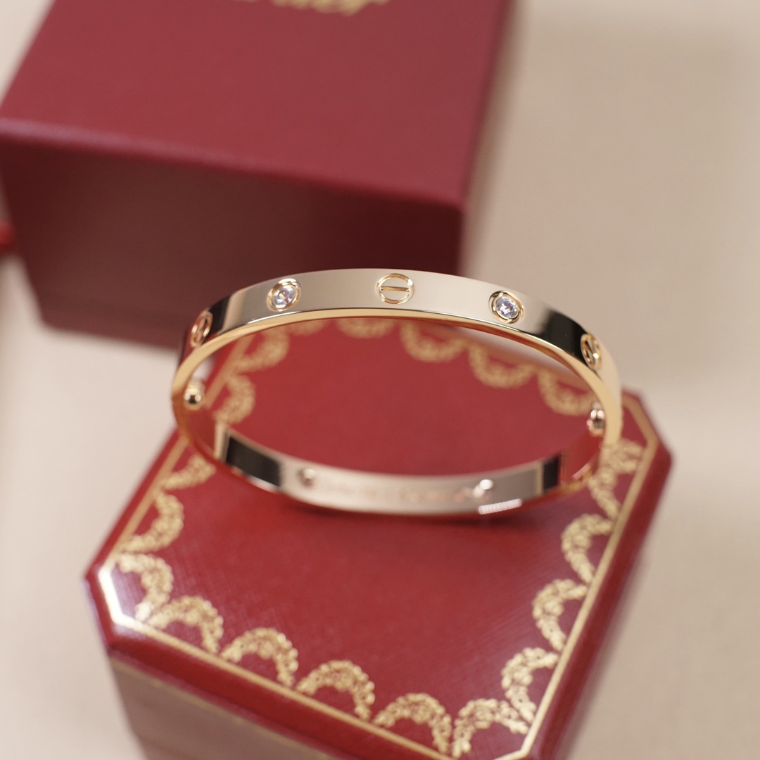 Cartier love wide version four diamonds  bracelet
