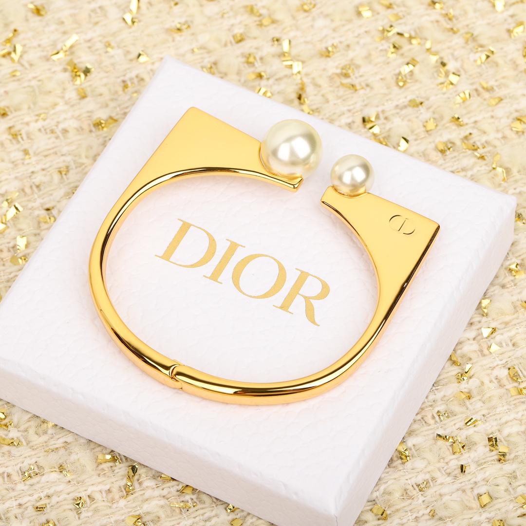Dior Large and small bead arch open bracelet