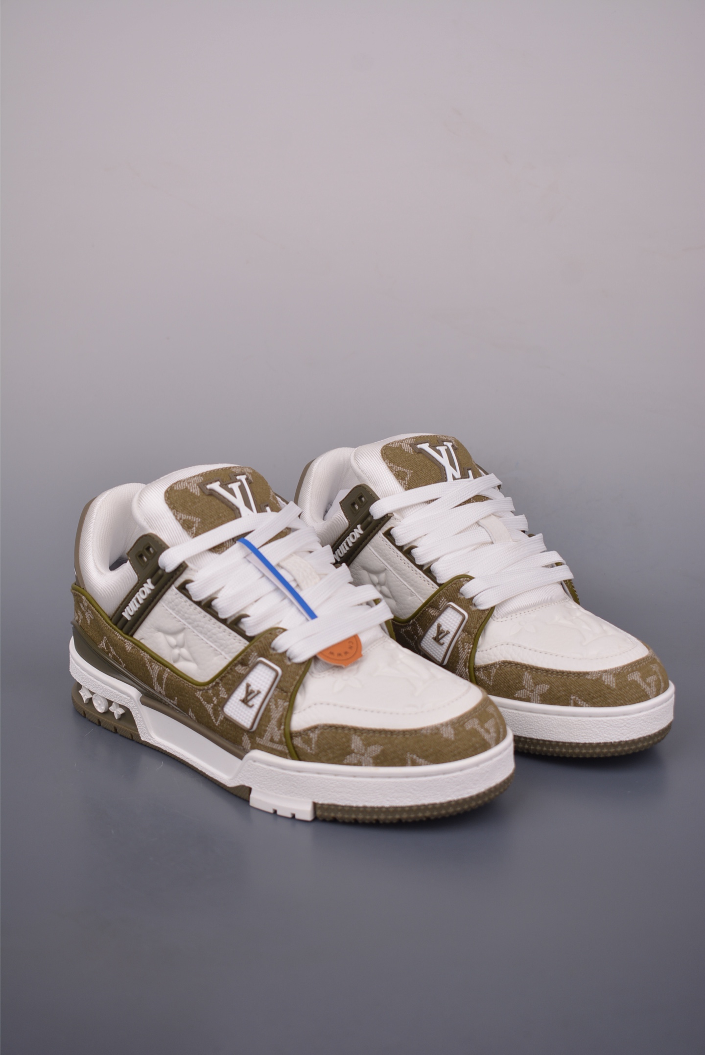 Louis Vuitton Trainer Sneaker Low 