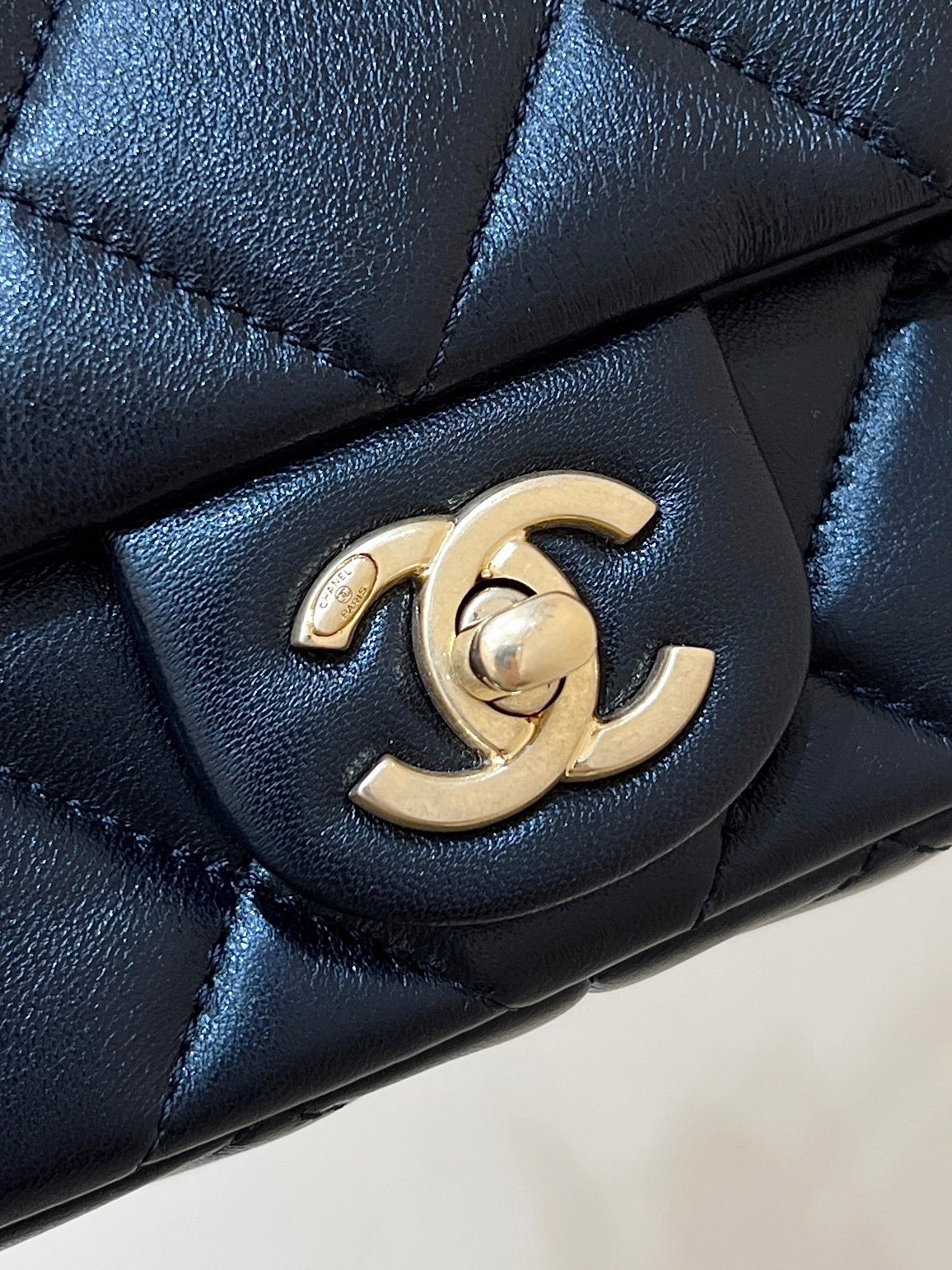 Chanel 24S Spring/Summer Collection Pearl Chain Bag AS4868
