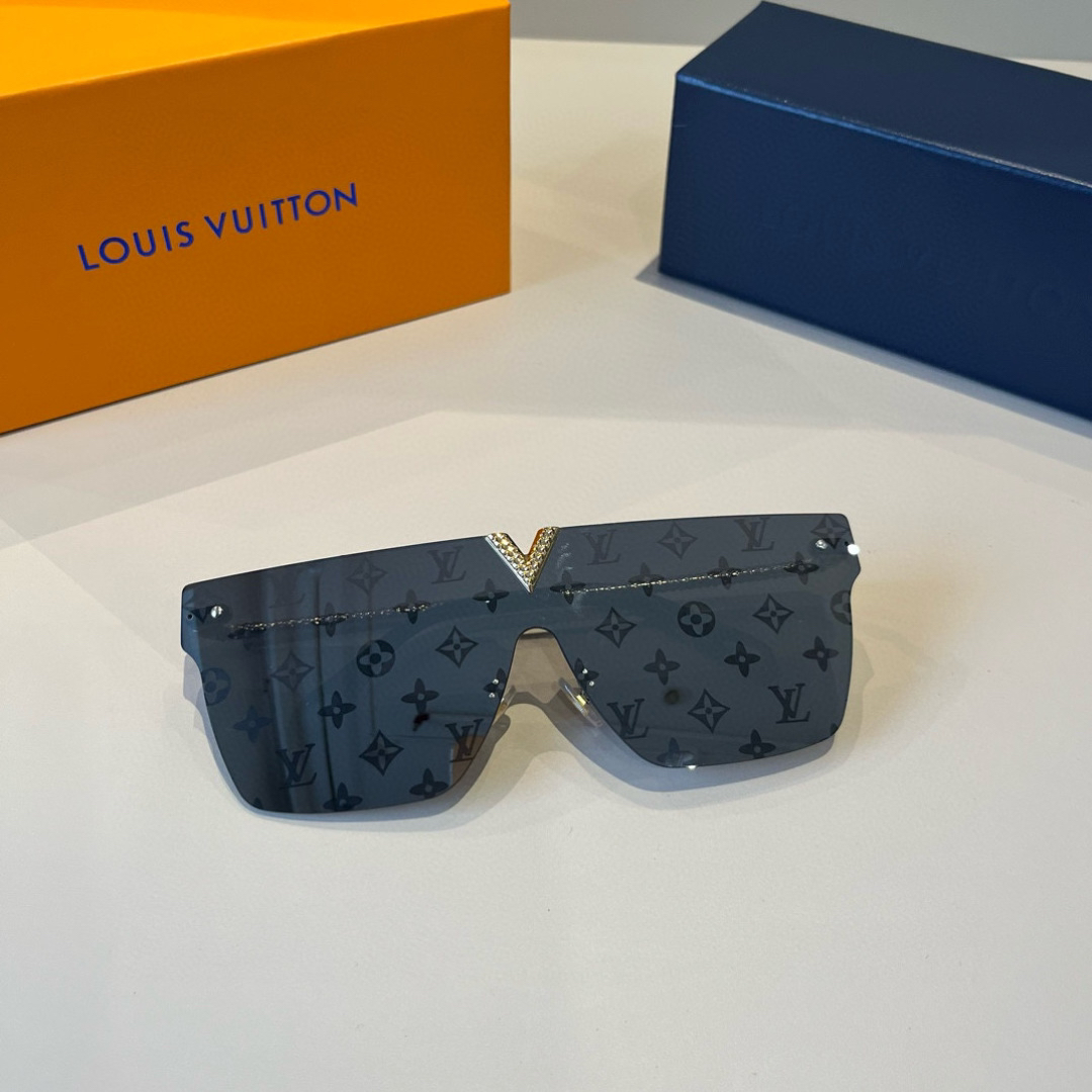 Louis Vuitton Square Frame Sunglasses