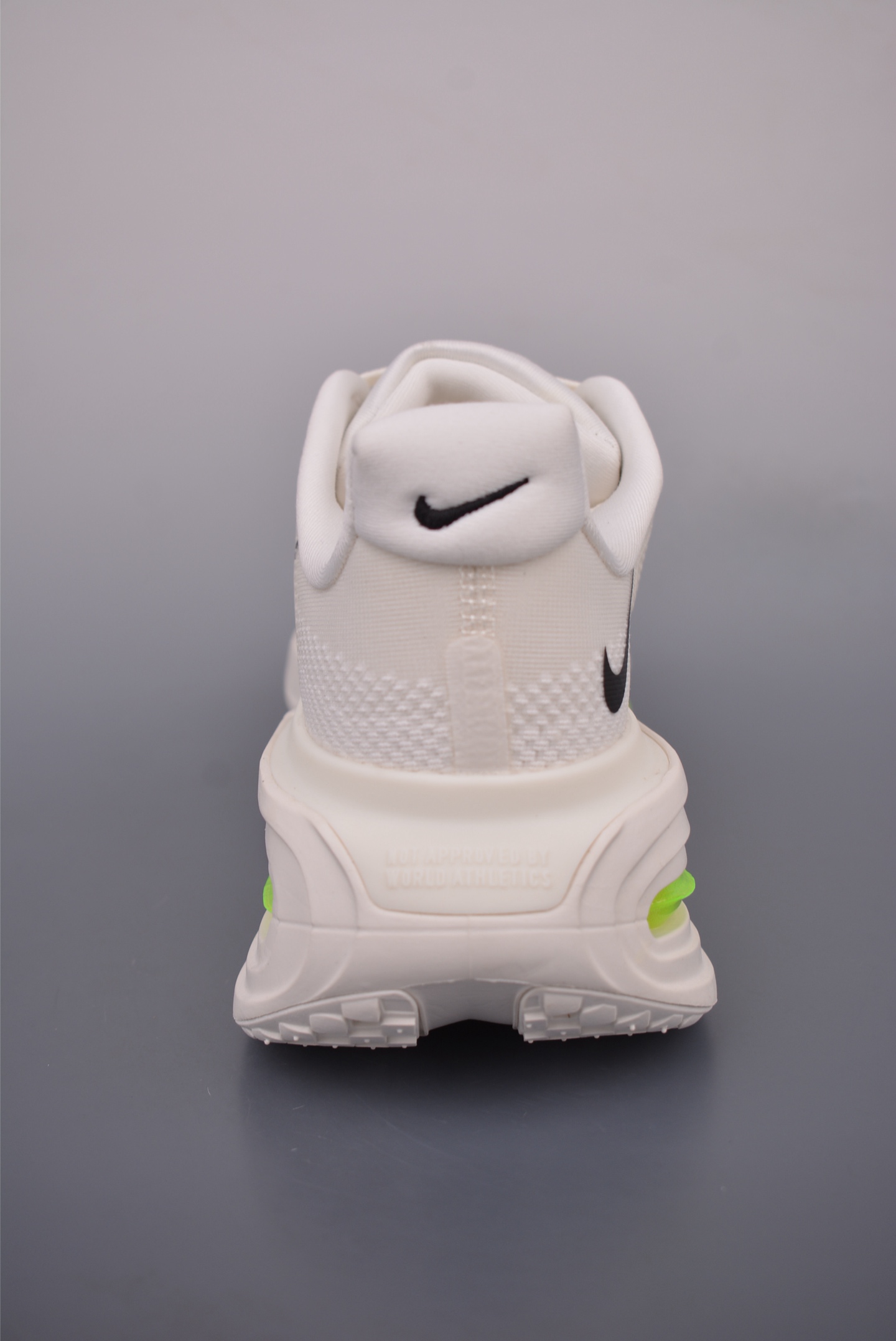 Nike Vomero premium “Off-white” FN8453-008