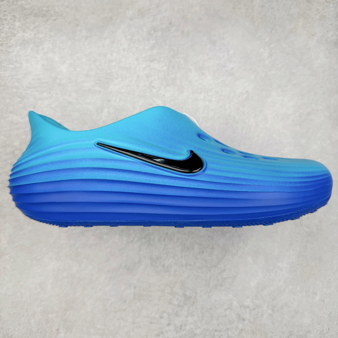 Nike ReactX Rejuven8 Simple Comfortable All-match Hole Shoes HV5062-400