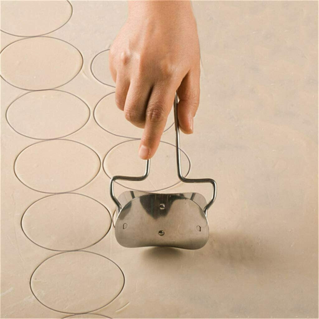 (💥49% OFF--Last Day Sale)--Set Of Dumpling Mould(Dumpling mould+Flour ring cutter)--BUY 2 SETS GET 5% OFF