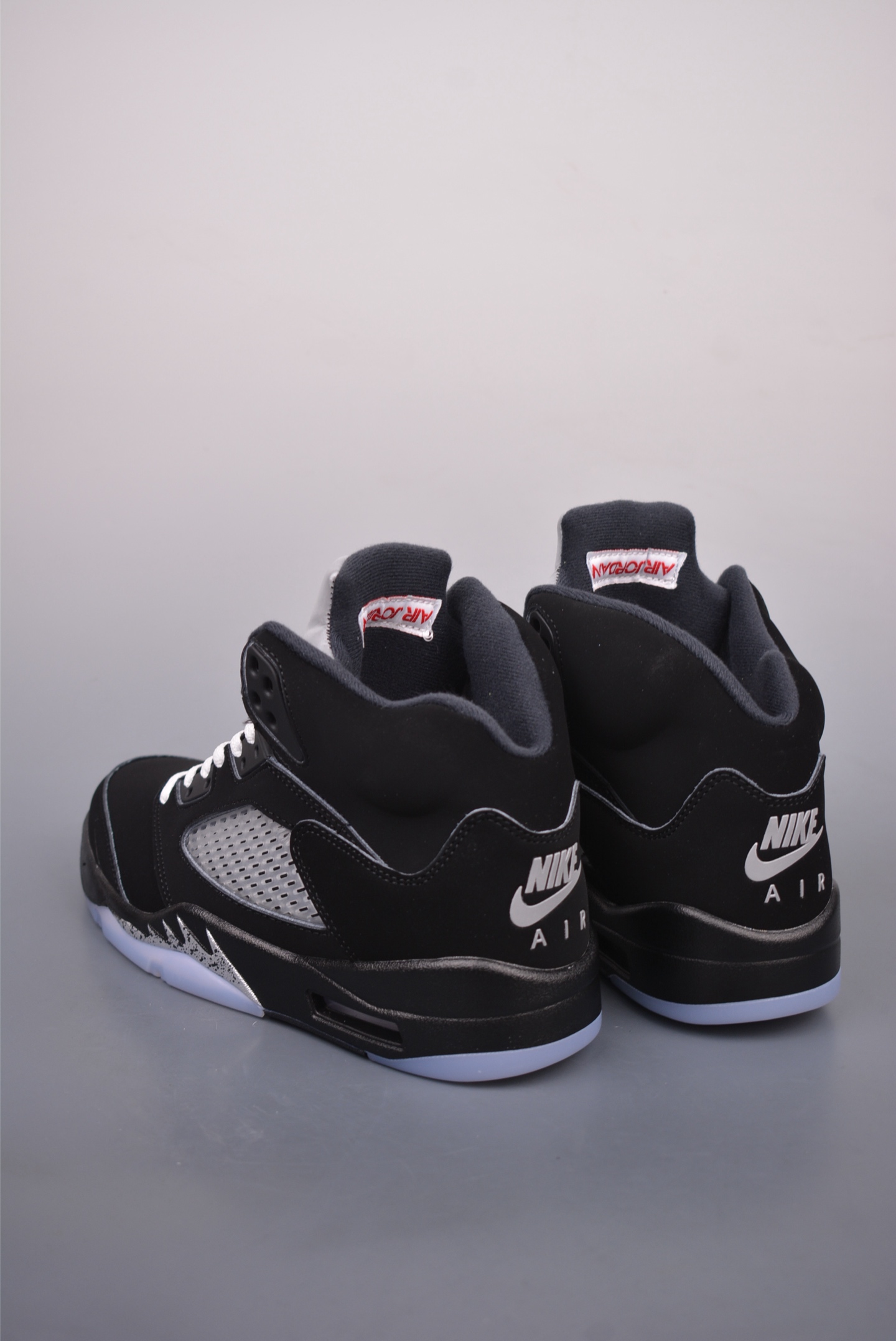 Nike Air Jordan 5 Retro SP Dawn Black Metallic Silver HF3975-001