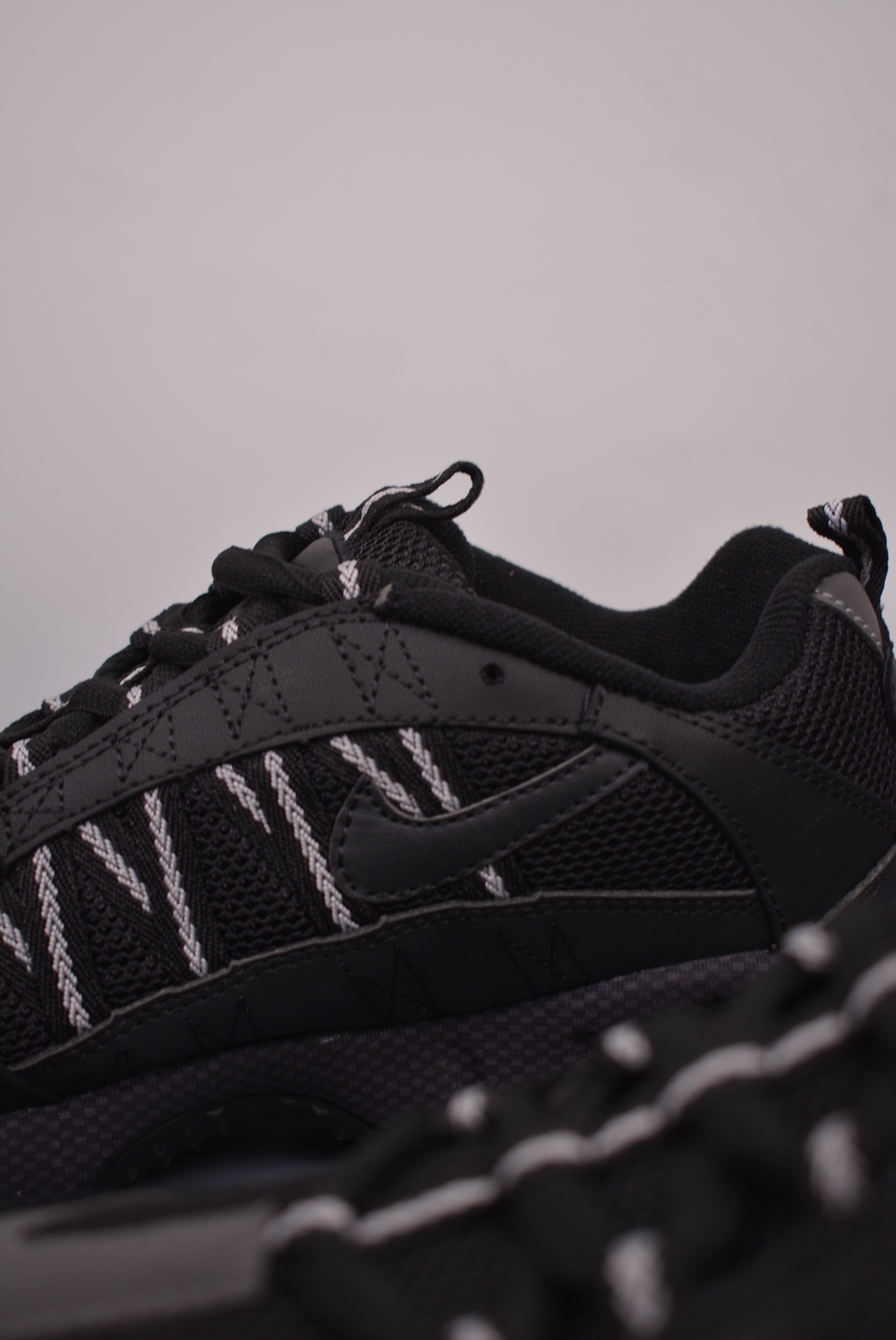 Nike Air Humara QS Black Grey 924464-001