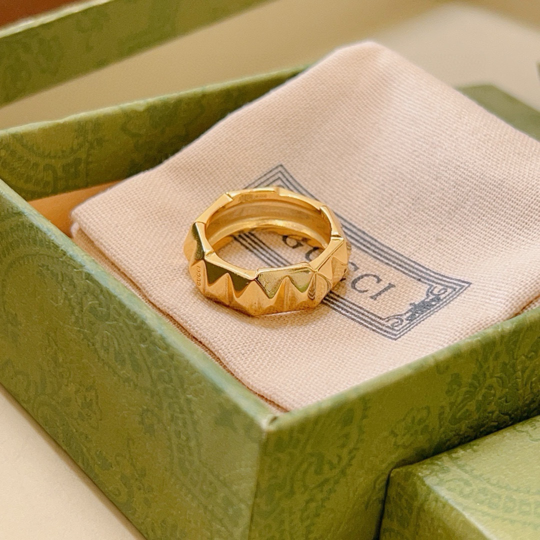 GUCCI diamond ring