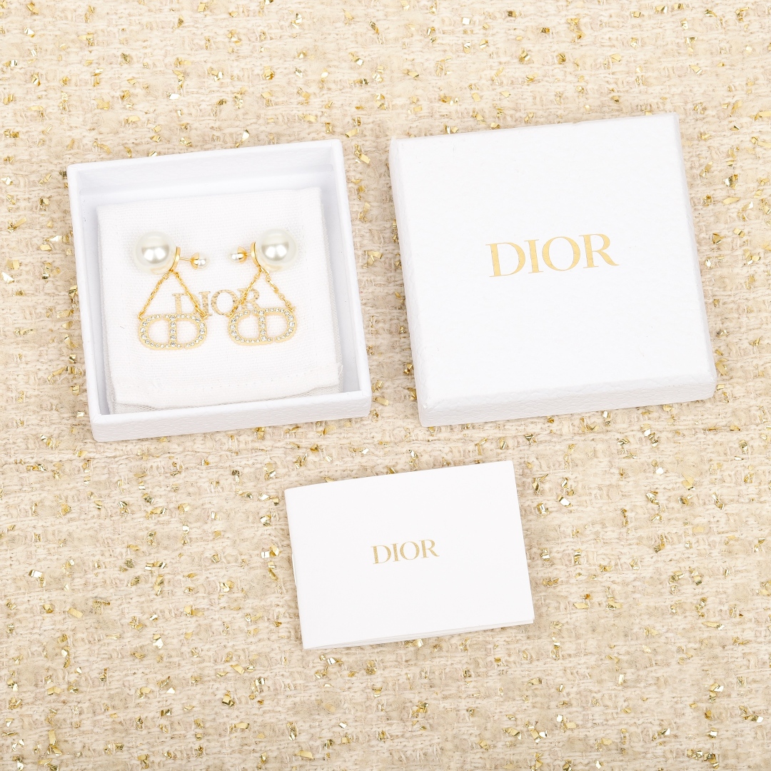 Dior Diamond CD Pearl Earrings