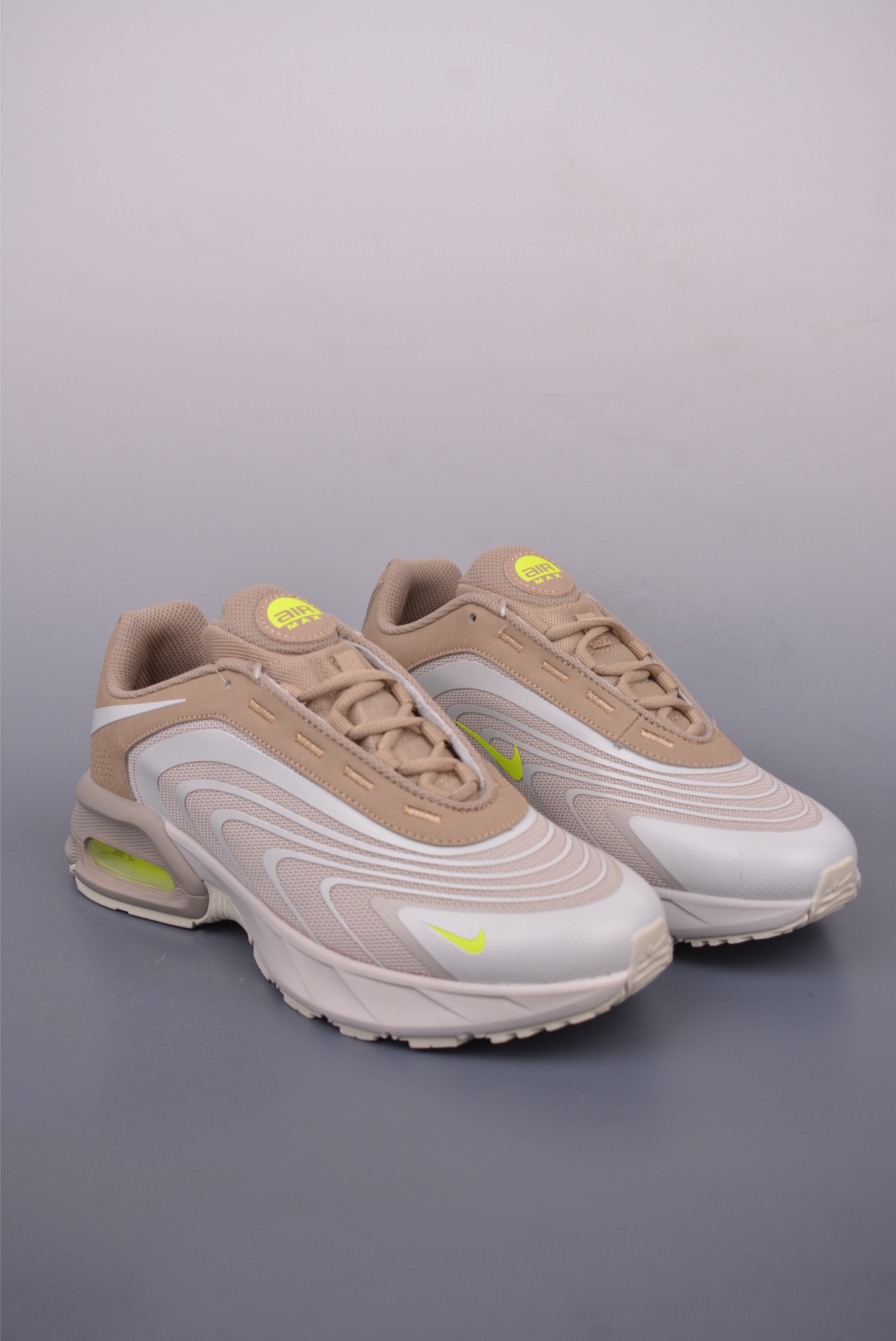 NIKE AIR MAX FIRE 2025 