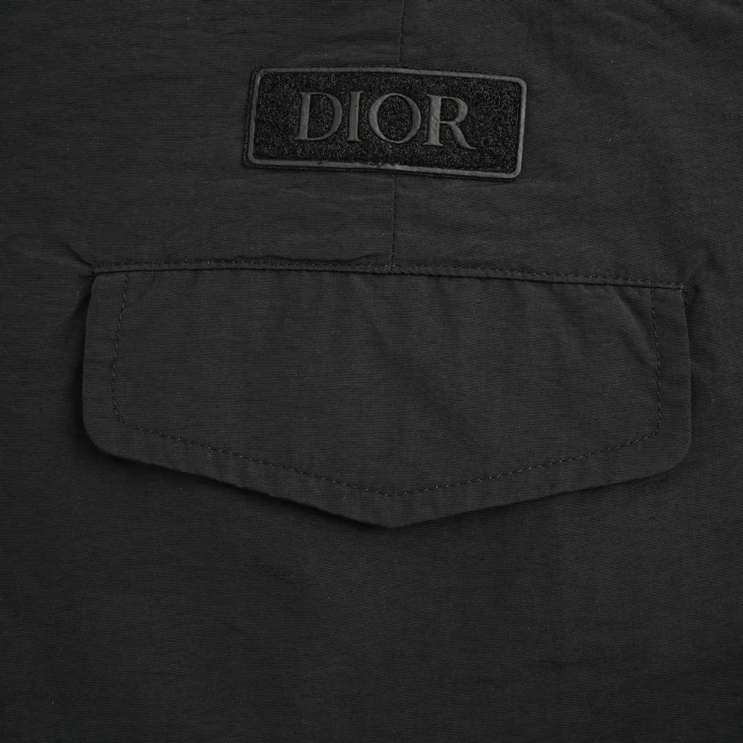 Dior 24ss lock-button cargo shorts