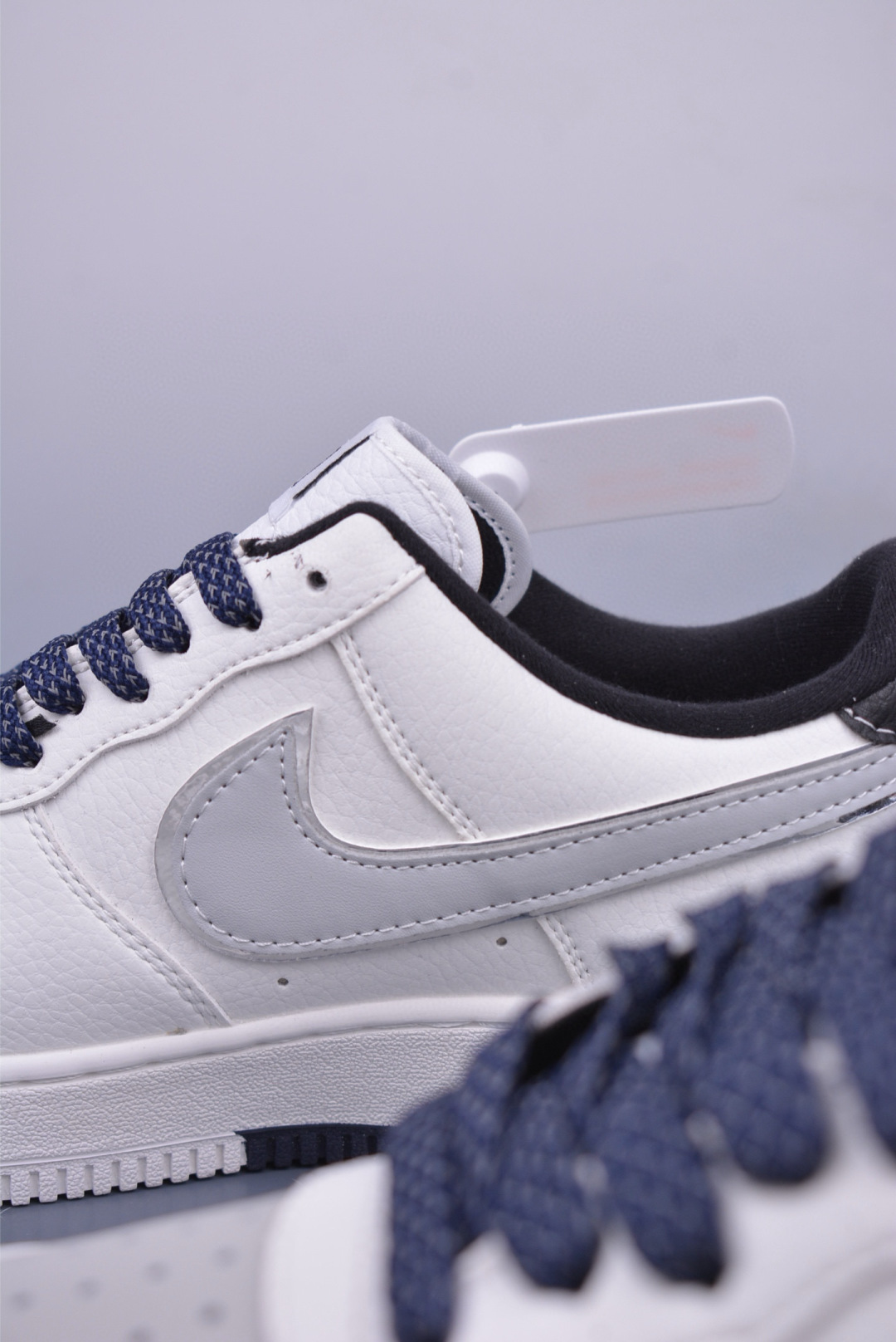 Stussy x Nike Air Force 1 07 Low Sneakers White and Blue HH7518-037