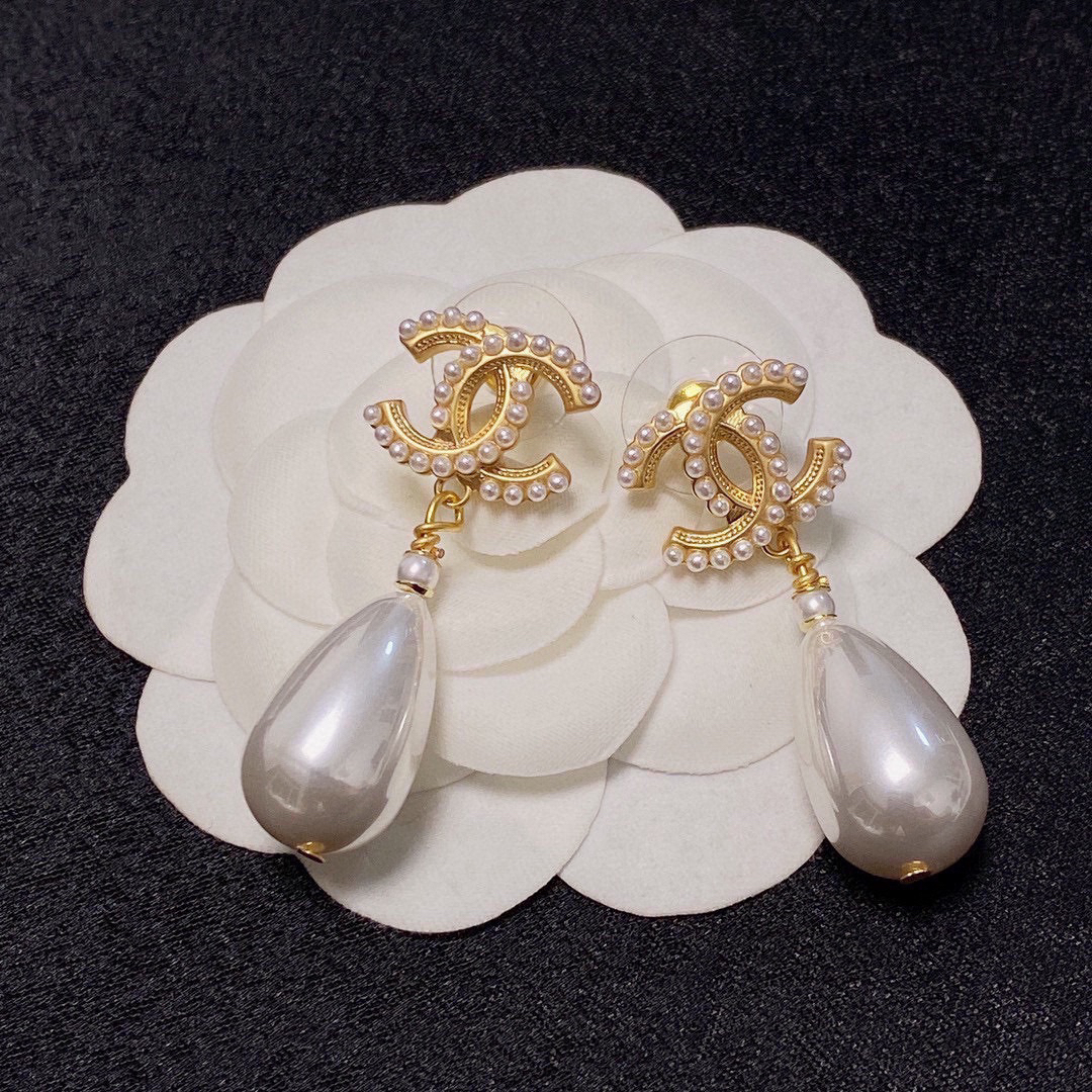 Chanel Pearl Drop Earrings
