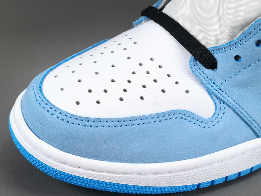 Nike Air Jordan 1 Retro High OGUniversity Blue555088-13