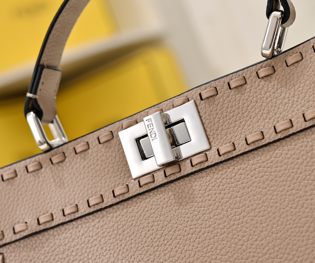 FENDI ekalboo macaron hand-sewn kitten bag 3361