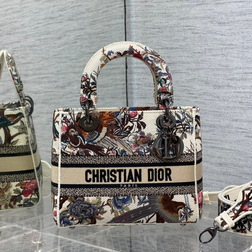 Dior Winter Garden Series Lady Embroidered Handbag 6605