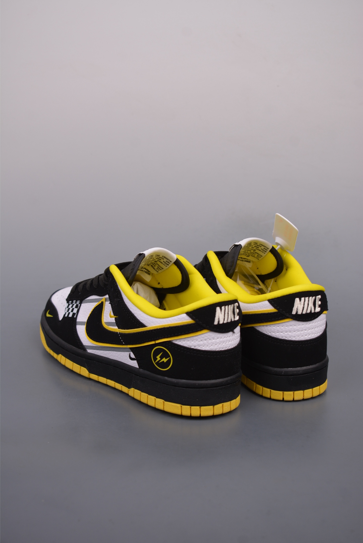 Fragment Design x Nike SB Dunk Low SP Black White Yellow KK1333-026