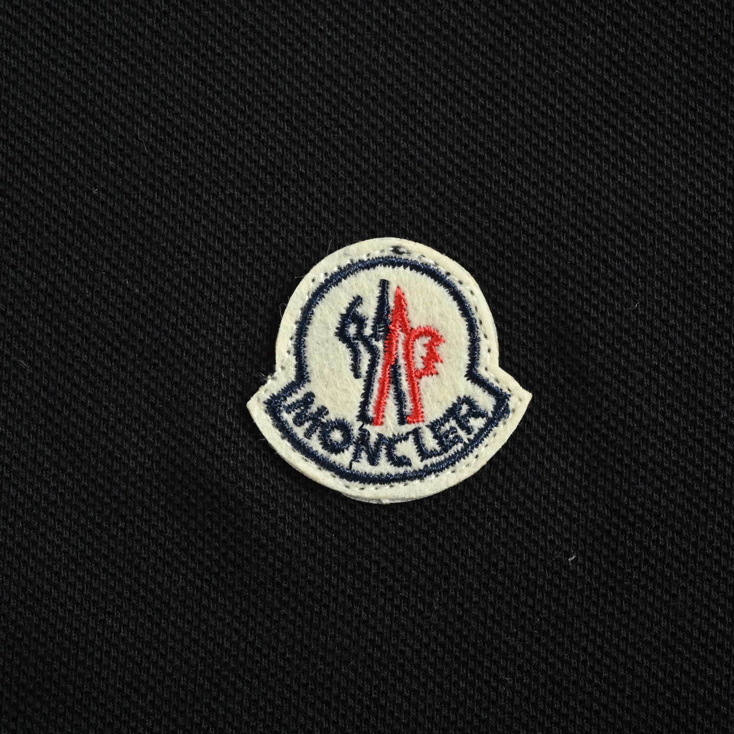 Moncler 25ss red collar embroidered logo polo short sleeve