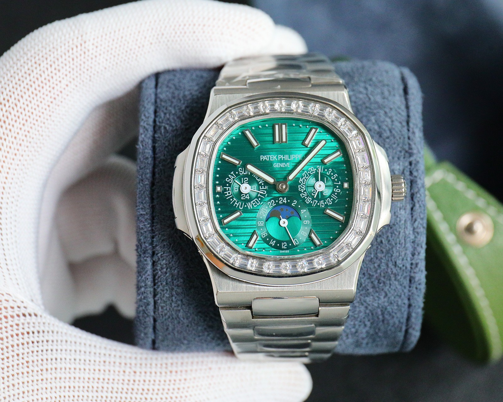 Patek Philippe Super Complex Multifunctional Nautilus 57401G-001