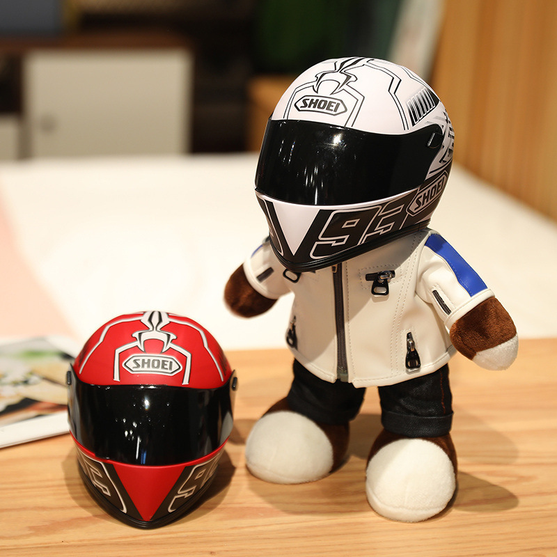 Model helmet car ornaments