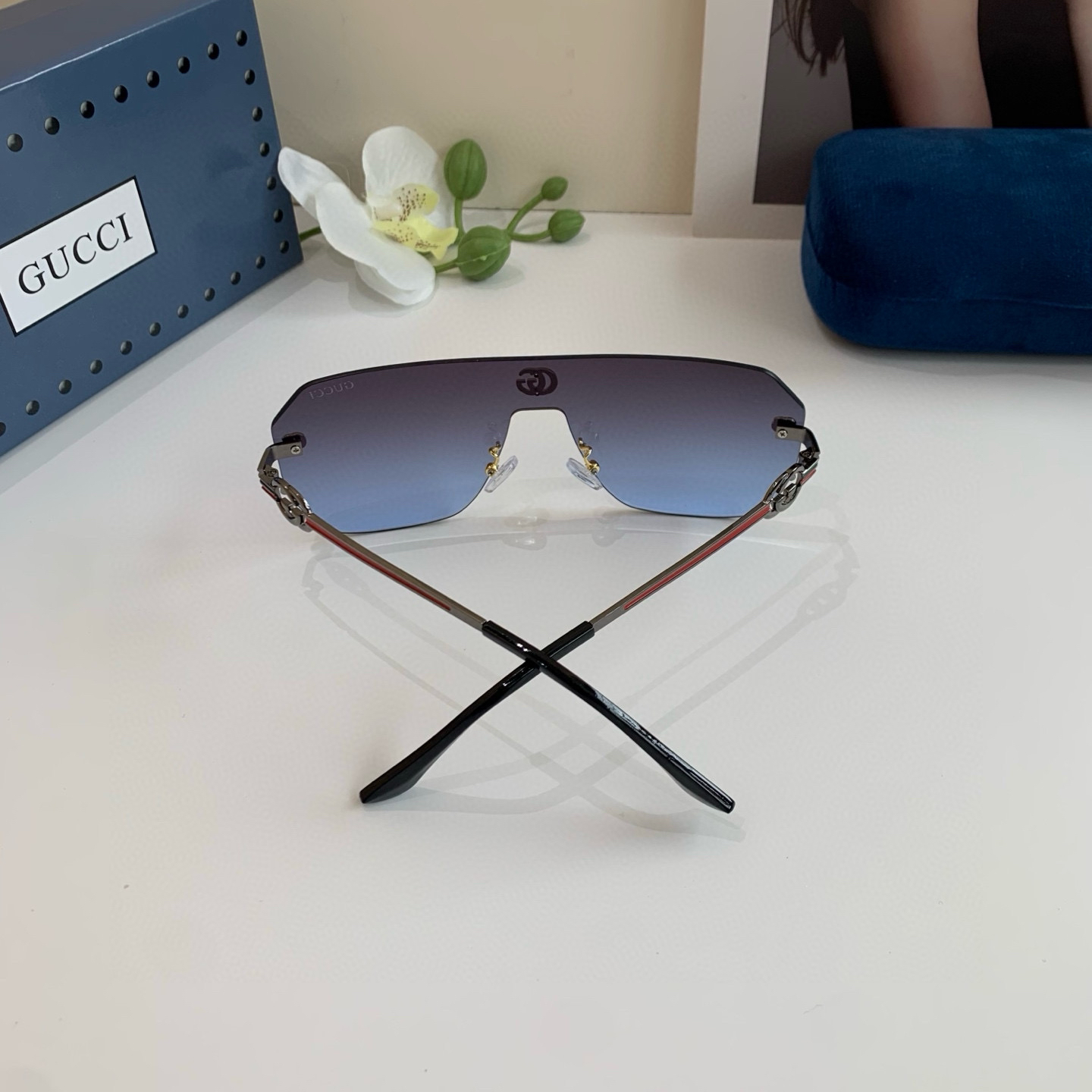 Gucci rimless sunglasses