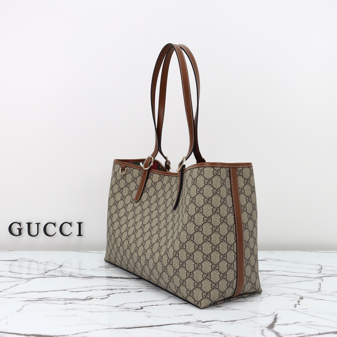 Gucci GG Emblem large tote bag ‎ ‎815213 FAD6L 9758