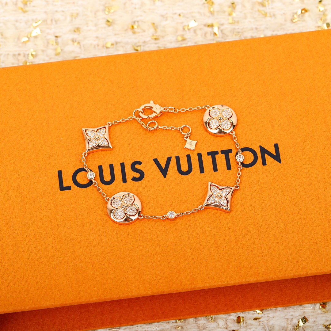 Louis Vuitton Four Flower Diamond Bracelet