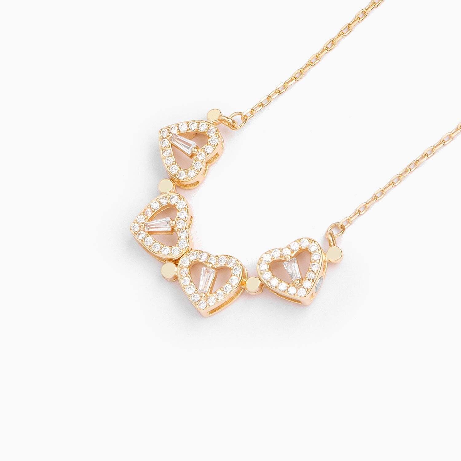 🎁Lucky Heart Sterling Silver Necklace WITH SIX ROSES💖