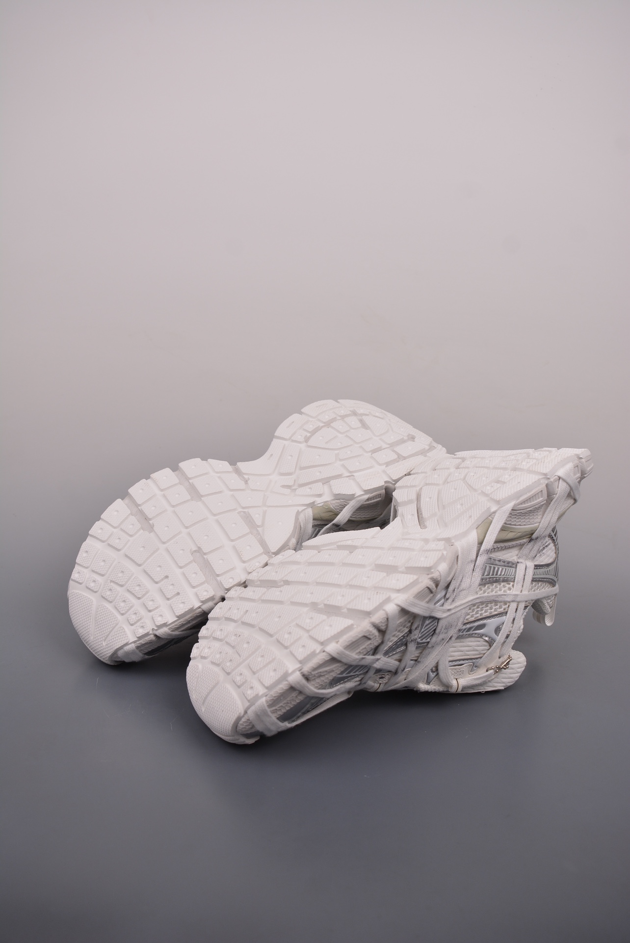 BALENCIAGA 3XL Extreme Lace Sneakers White 734731 W3XL2 0101