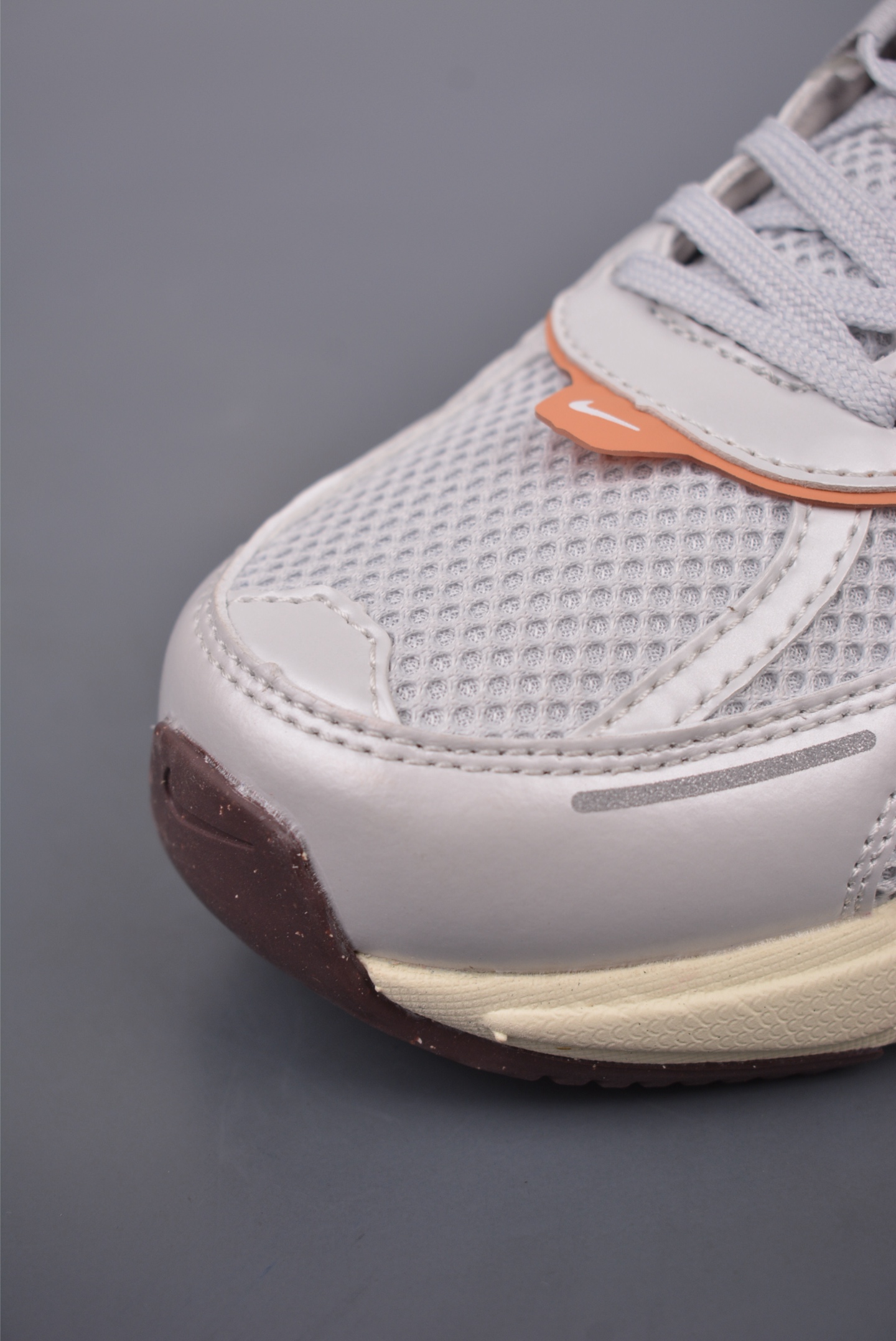 Nike Wmns V2K Runtekk Low Photon Grey FD0736-202