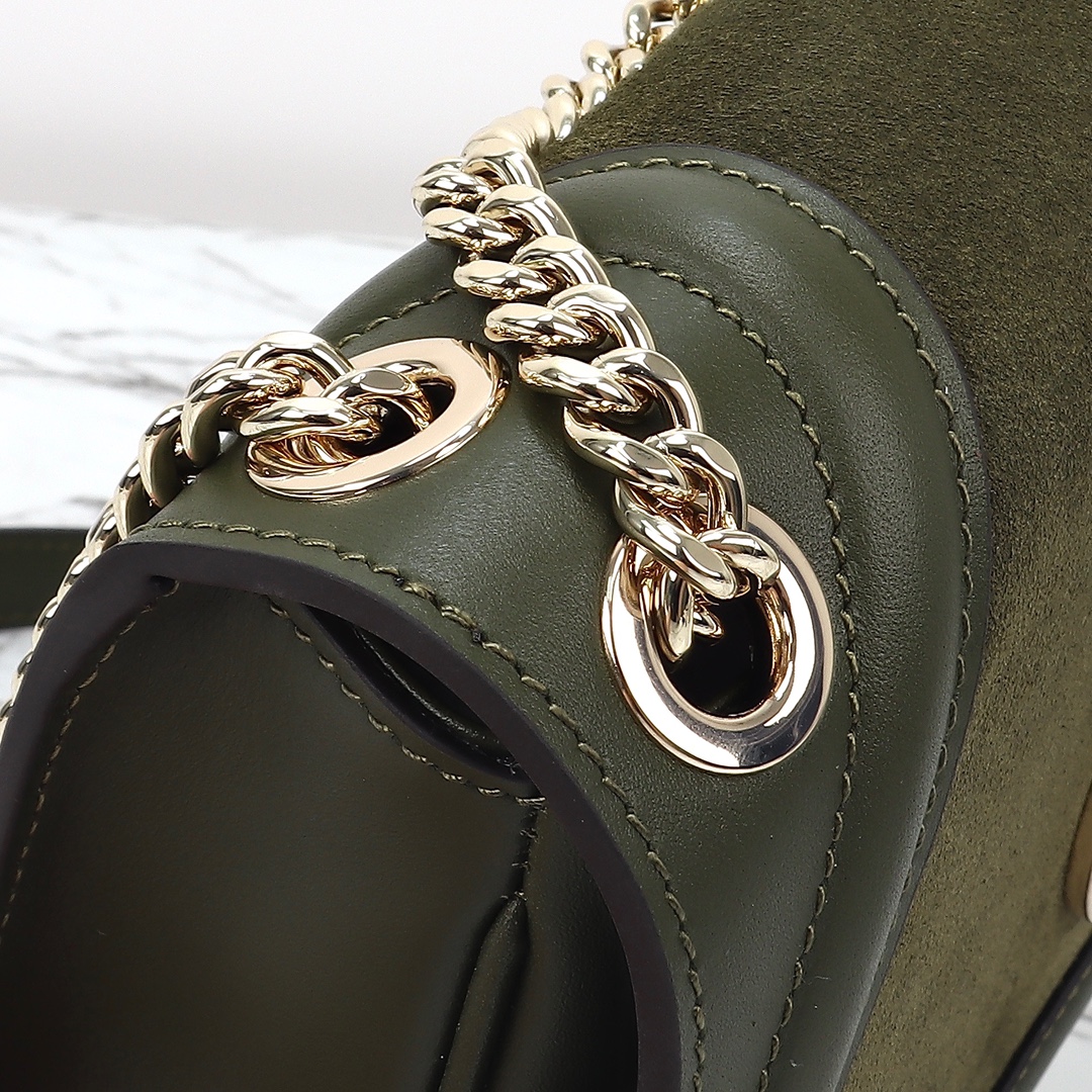 Gucci Blondie medium shoulder bag 815715 AAEEX 6705