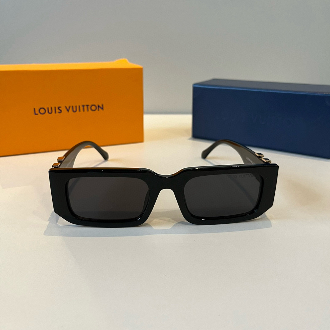 Louis Vuitton Square Frame Sunglasses