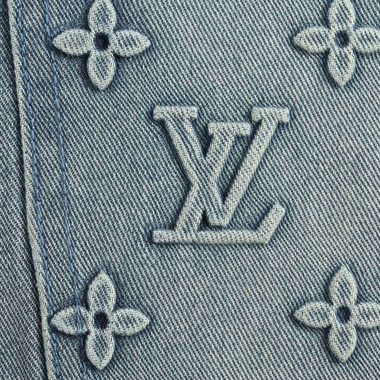 Louis Vuitton 25ss monogram embossed denim shorts