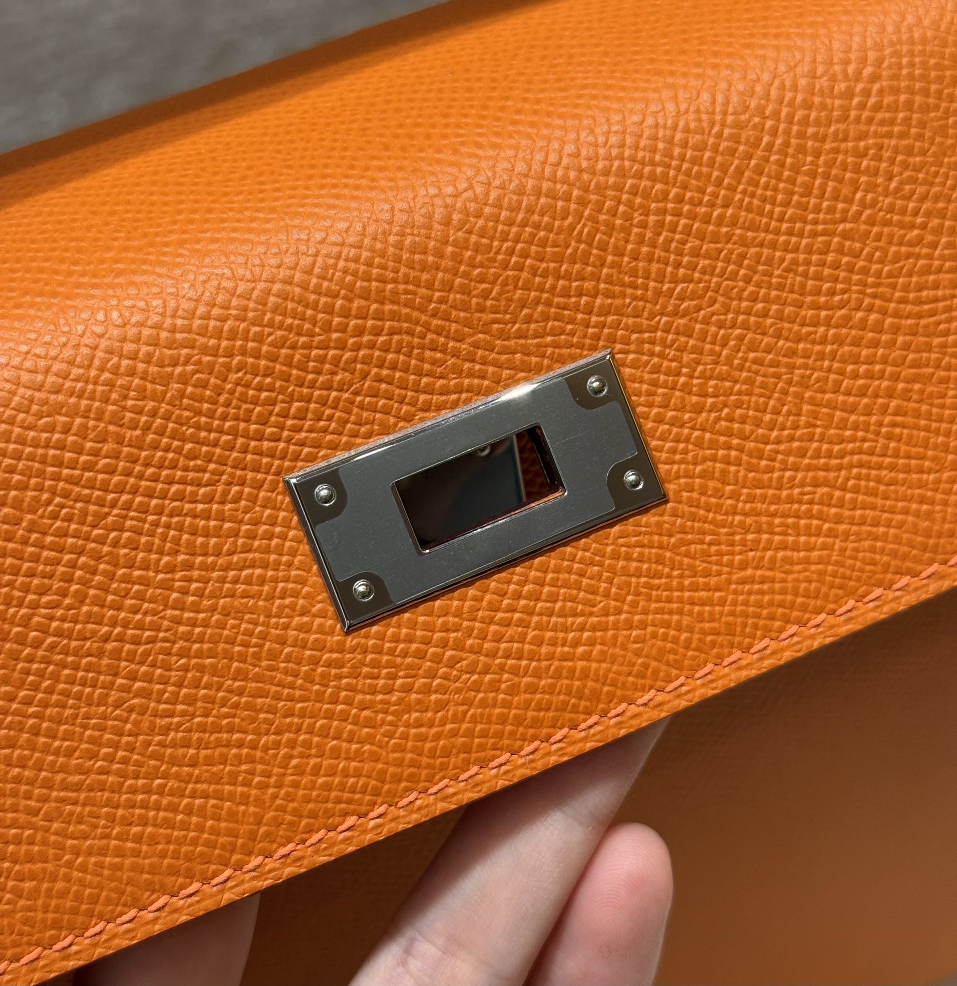 Hermès Kelly 93 Orange Handbag (Handmade to Order)